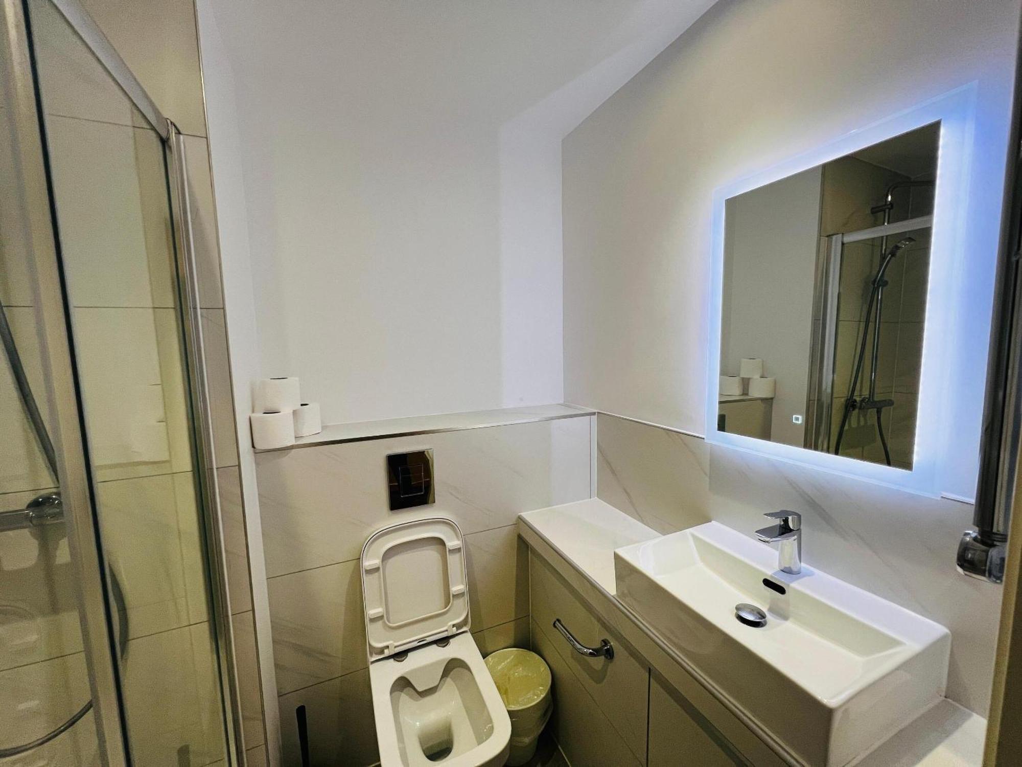 Ilford Grand Hotel Eksteriør billede